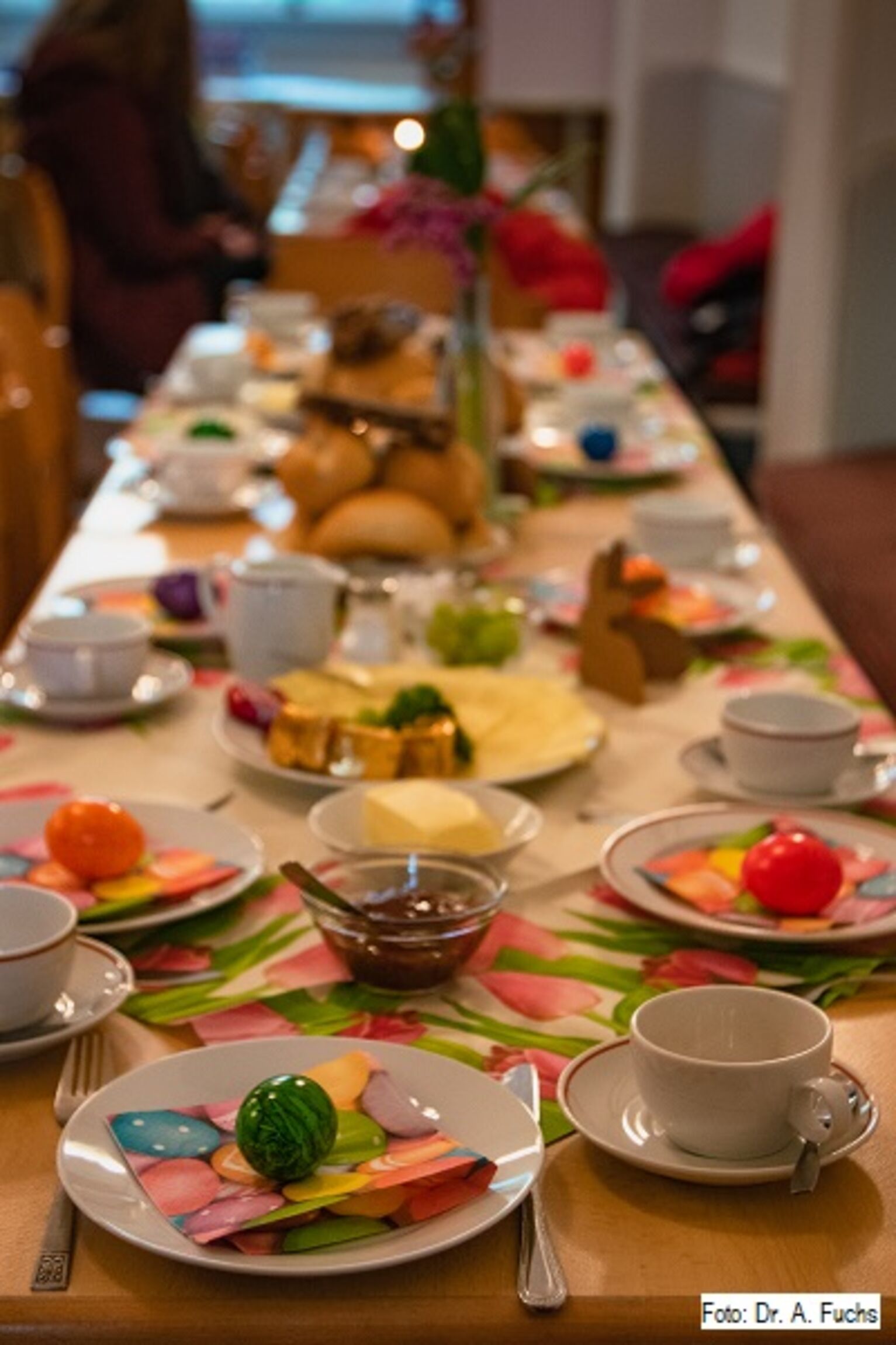 Osterfrühstück 2019 - gedeckter Tisch