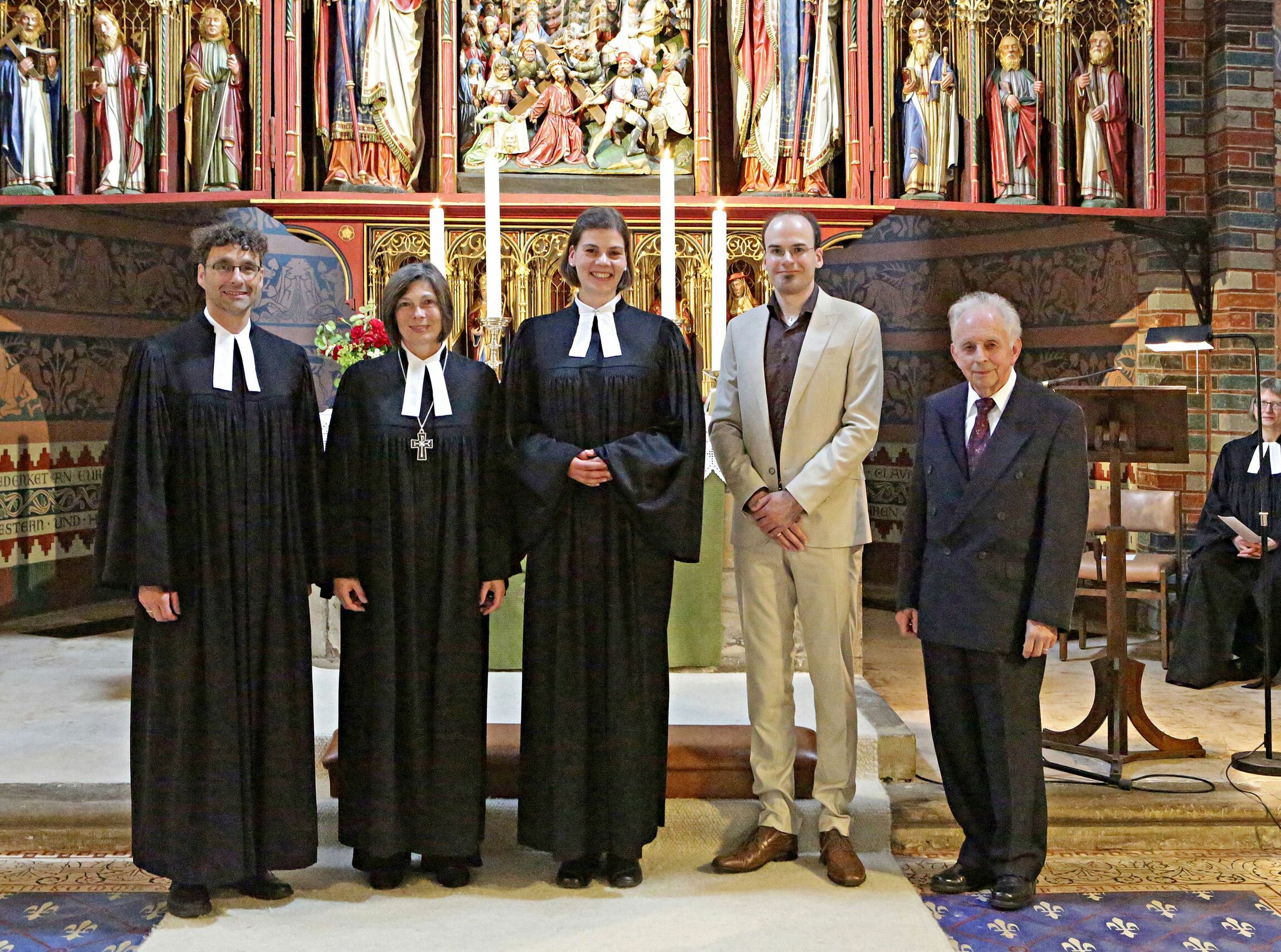 Ordination in der Stiftskriche Bücken. (c) Joerg Schoenbein