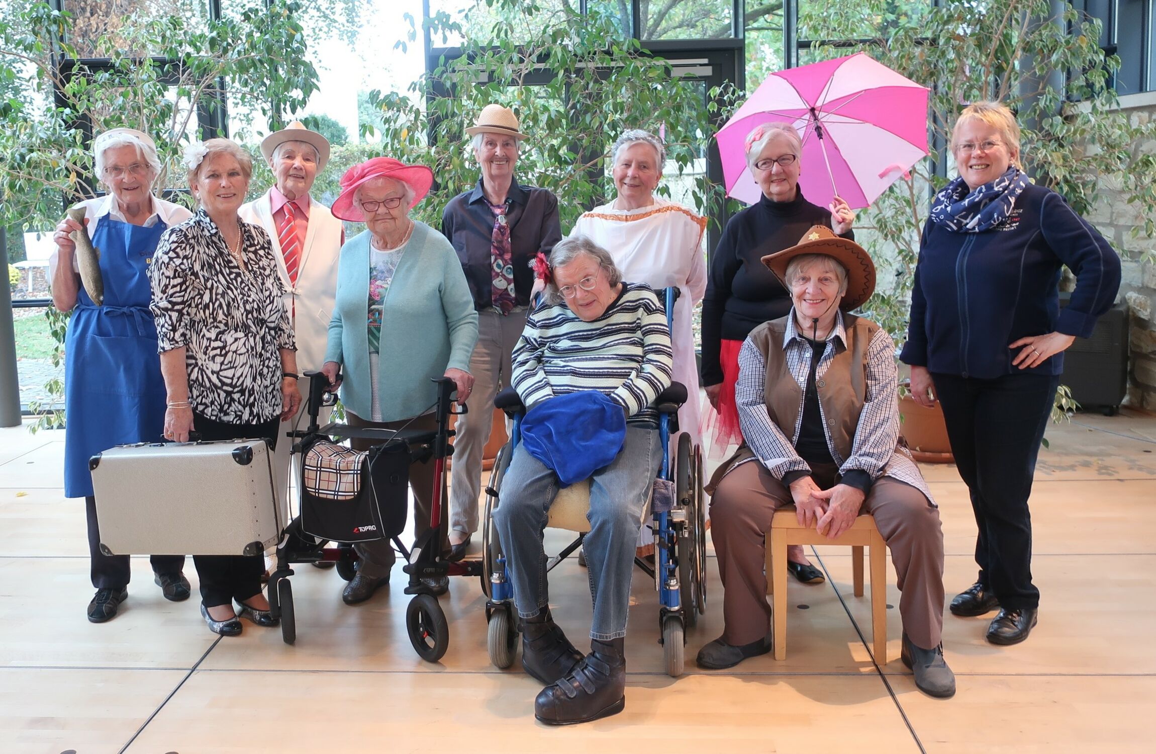 Gruppenbild der 'Herbstzeitlosen' zum 20. Jubiläum. (c) L.Neumann