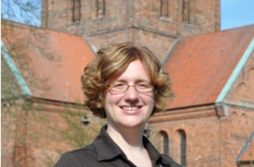 Pastorin Katja Hedel
