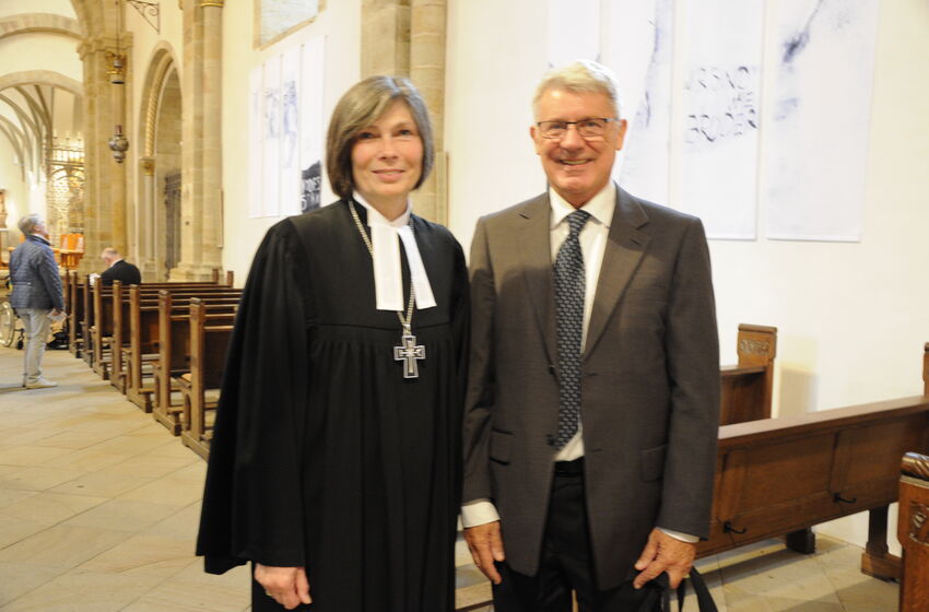 Nach dem Gottesdienst im Dom: Dr. Birgit Klostermeier und Prof.DDr. Helmuth Rolfes (Diözesaner Arbeitskreis Lübecker Märtyrer im Bistum Osnabrück)