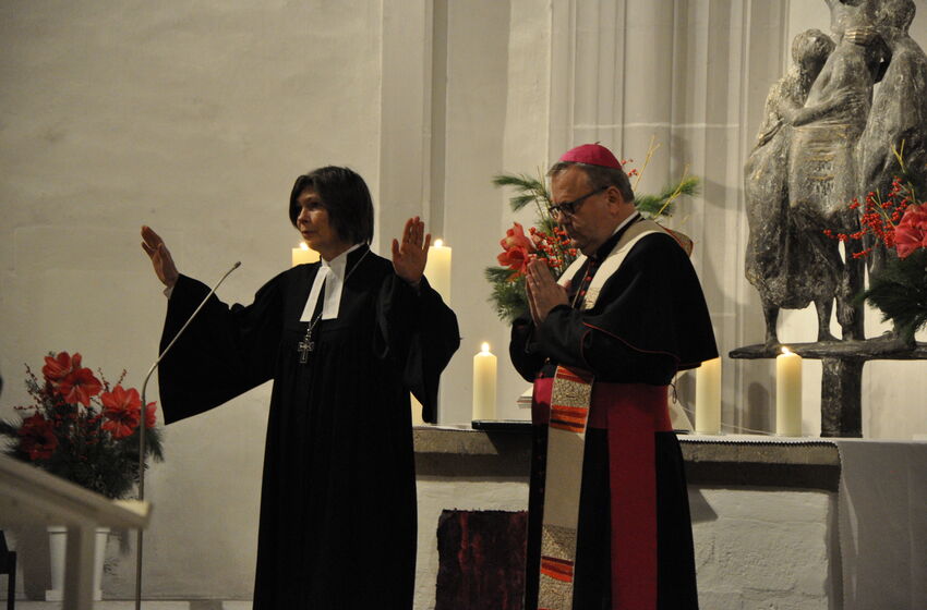 Landessuperintendentin Klostermeier und Bischof Bode hielten die Predigt beim Gottesdienst zum Ökumenischen Kongress "Frauen in kirchlichen Ämtern"