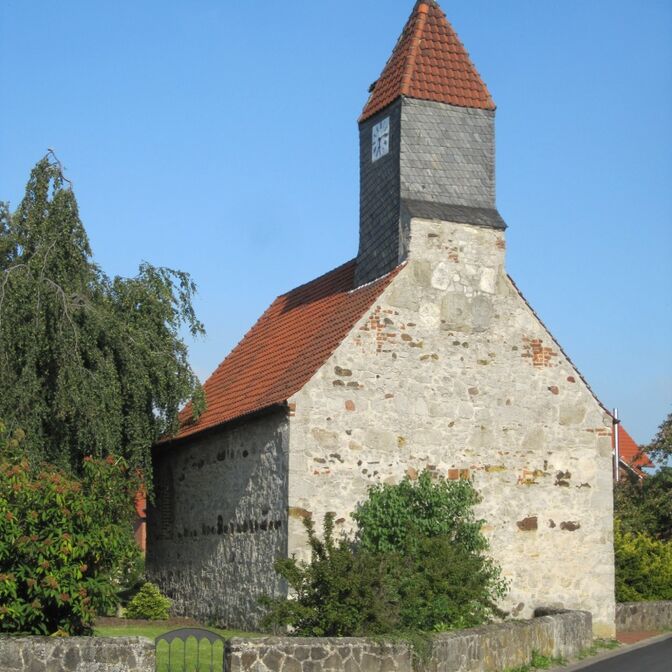 Kirche Straßenseite